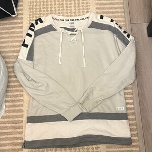 Oversized gray and white PINK crew neck sweat shirt